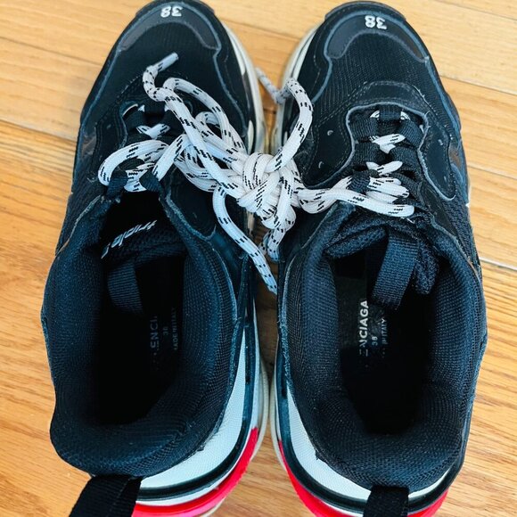 Balenciaga Triple S Sneaker Women's 38 US Size 8 EUC - Picture 14 of 16